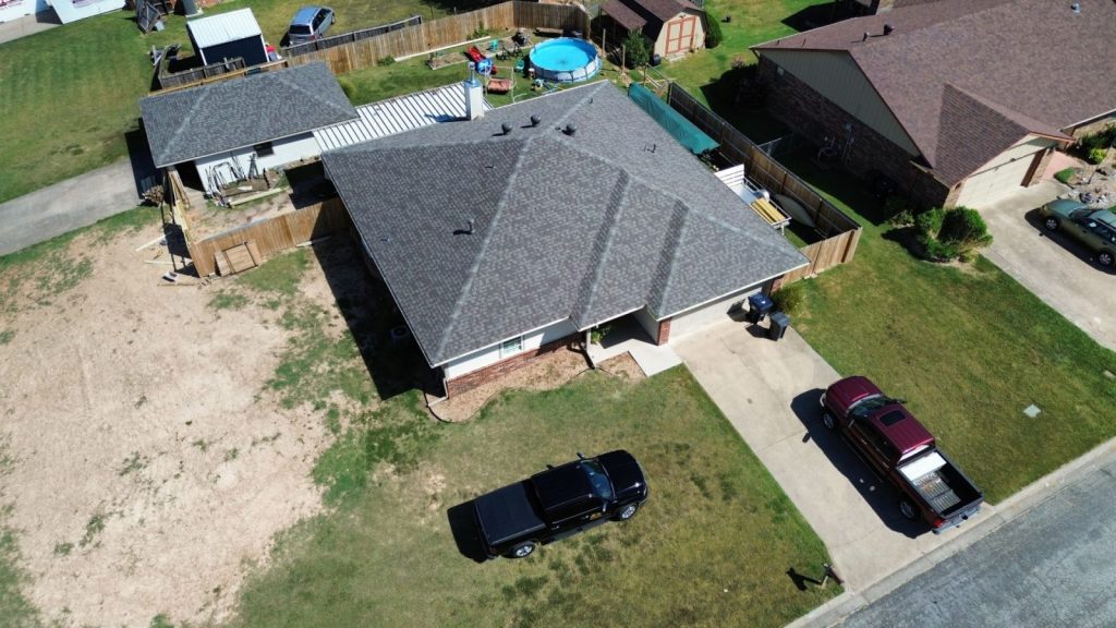 Roof 2607 W Beau Dr • Rogers Ar 8