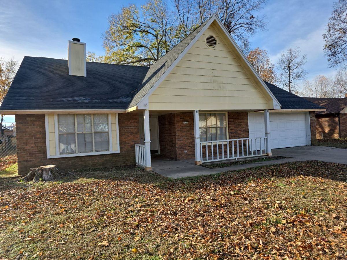 Stumps Grinding W Mockingbird Ln Rogers, Ar